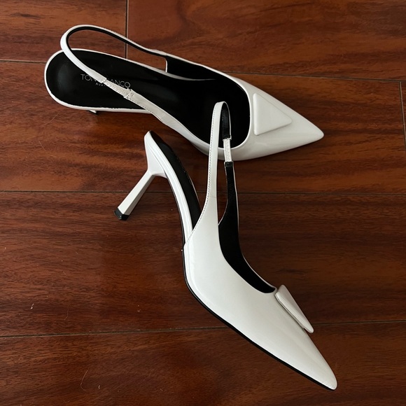 TONY BIANCO WHITE GINGER HEELS - Picture 2 of 3
